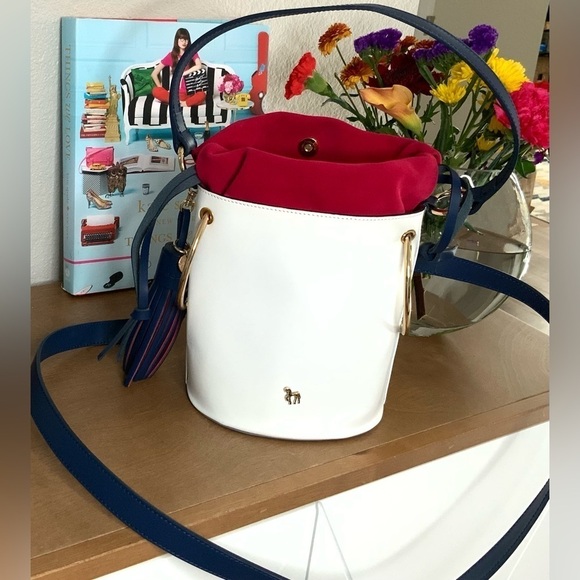 Petusco Heritage White Multi Drawstring Bucket Bag - Picture 1 of 8